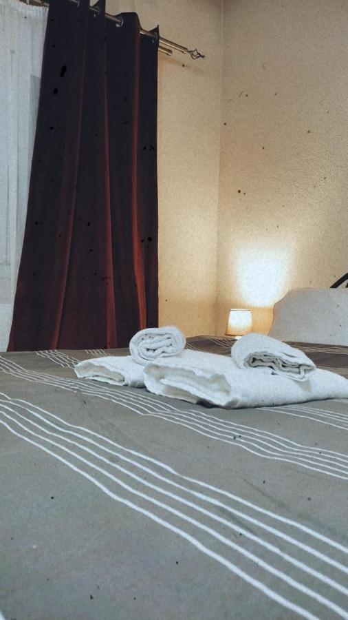 Guesthouse Adonis Káto Loutrákion 외부 사진