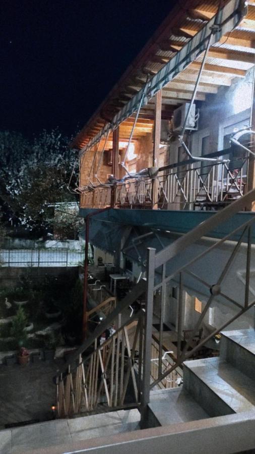 Guesthouse Adonis Káto Loutrákion 외부 사진