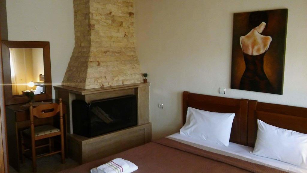 Guesthouse Adonis Káto Loutrákion 외부 사진