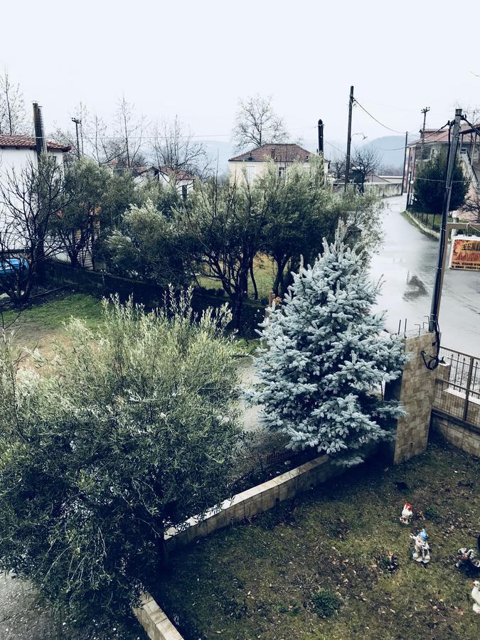 Guesthouse Adonis Káto Loutrákion 외부 사진